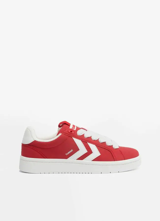 Zapatillas rojas estilo bamba