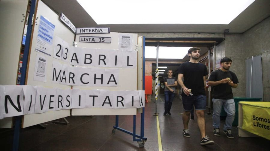 Estudiantes y docentes convocan a una marcha contra el ajuste del presupuesto universitario 20240417