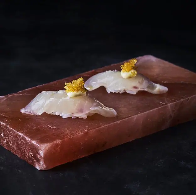 El nigiri de Virrey del restaurante madrileño Quintoelemento.