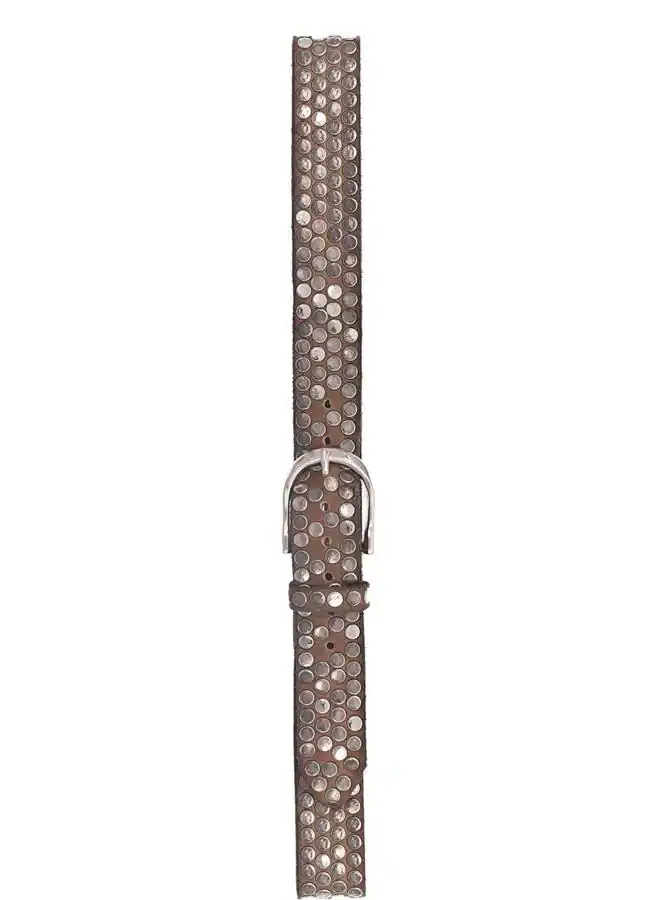 Cinturón con tachuelas de b.belt LIV, 129 euros.