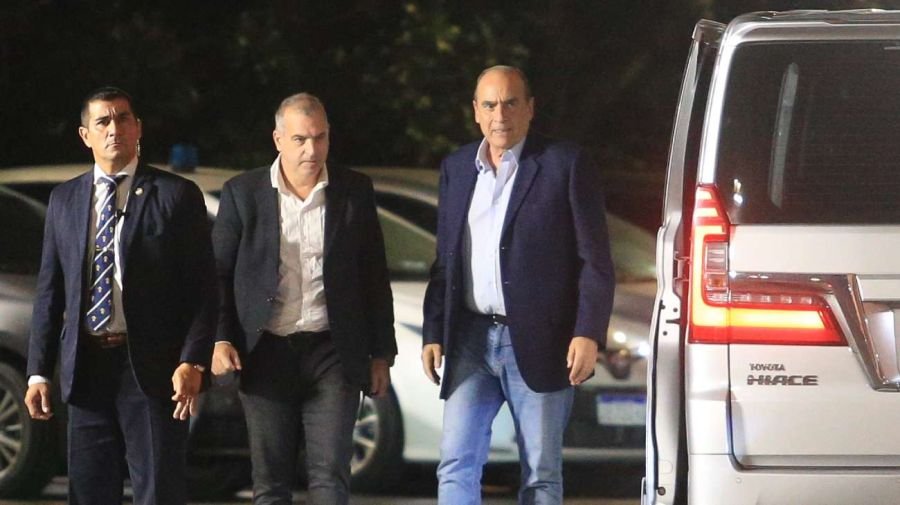 Comite de crisis en Casa Rosada 20240414