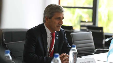 "Lo mierda que sos": Usuaria de X insulta al ministro de Economía argentino y este responde