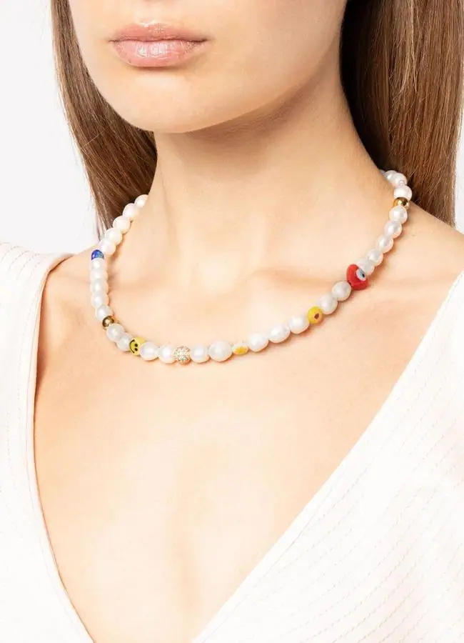 Nialaya Jewelry collar con perlas y cuentas, 231 euros.
