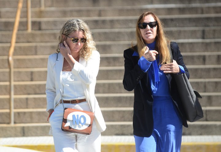 Marco y su abogada en Comodoro Py. Foto Luciano Thieberger.