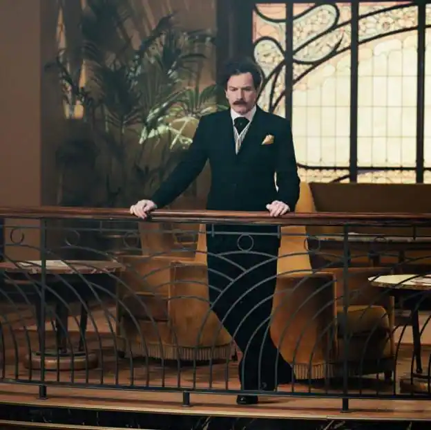 Ewan McGregor en una imagen de Un caballero en Moscú, en la que interpreta al conde Rostov.