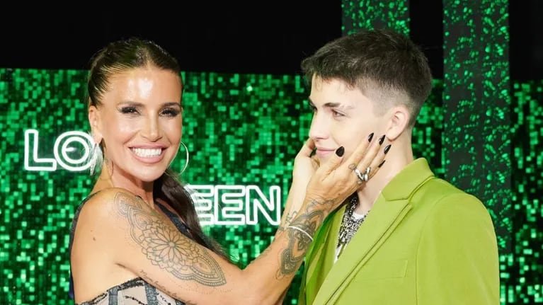 Flor Peña y Juan Otero, uno de sus hijos (Foto: Instagram/flor_de_p)