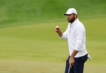 Scottie Scheffler, del saco verde al traje naranja: cómo fue el día del mejor golfista del mundo que fue arrestado antes de salir a jugar