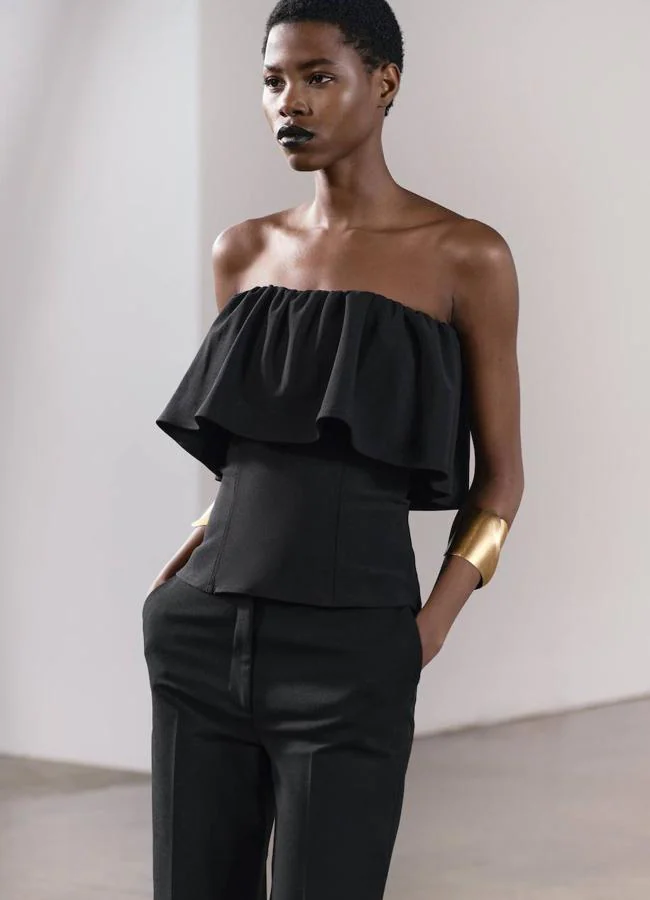 Top palabra de honor con volante