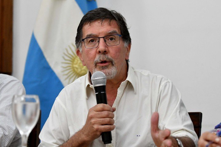 El Director General de Cultura y Educación de la provincia de Buenos Aires, Alberto Sileoni.