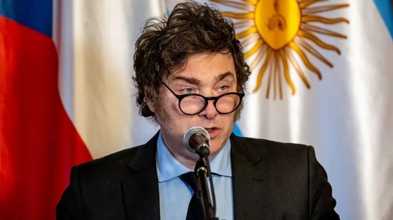 El presidente Javier Milei ante los valores récord del dólar blue (Foto: EFE - EPA - Martin Divisek)