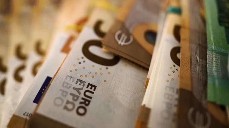La cotización del euro blue y el euro hoy este miércoles 3 de julio. (Foto: Adobe Stock)