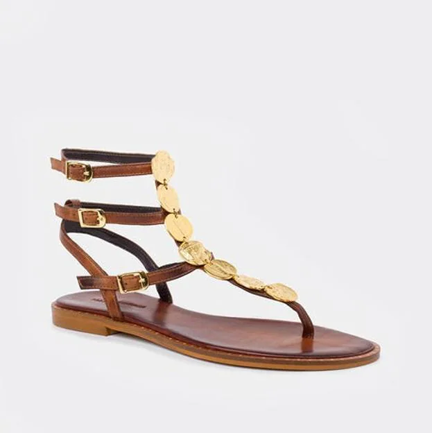 Las sandalias de Cuchy,