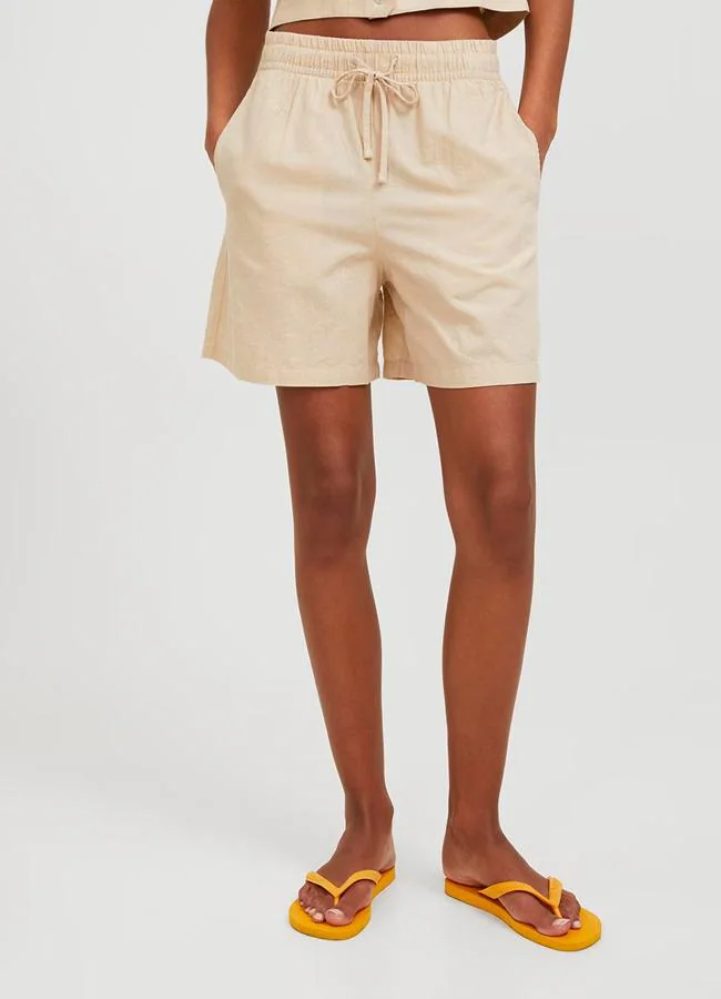 Pantalones crema de Jack & Jones.