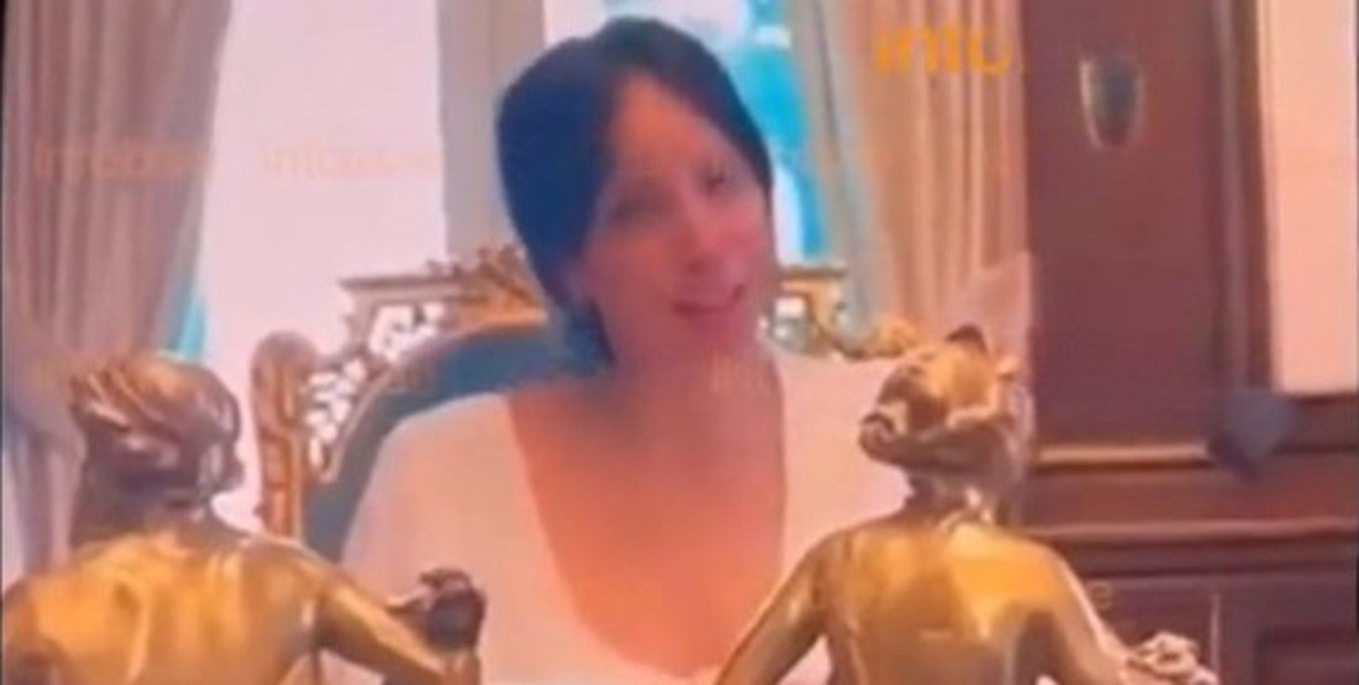 Tamara Pettinato le ofreció su amor a Alberto Fernández, sentada en el sillón de Rivadavia de la Casa Rosada.