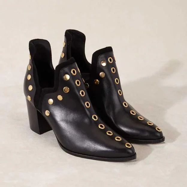 Punky boots negras tachas oro tacón 7 cm (269,95€)