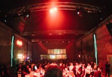 Bela recibe en su nuevo espacio a Los Pasos Prohibidos