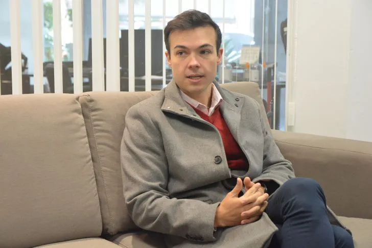 Hijo de Diana Mondino