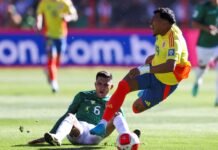 Roger Martínez salió lesionado en la derrota de Colombia y hay preocupación en Racing