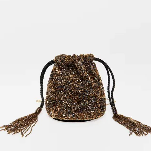 Saco beads asimétrico (17,99€ en El Corte Inglés)