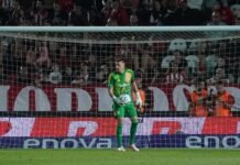 La noche mágica de Franco Armani: masterclass en los mano a mano y un penal clave para mantener a River en ventaja ante Estudiantes