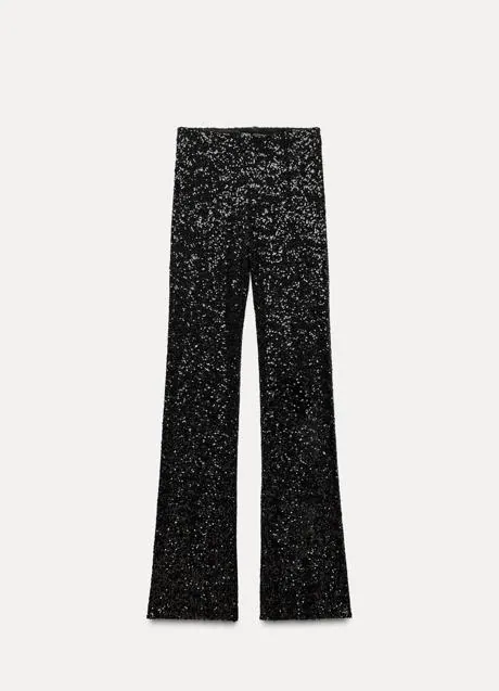 Pantalones con lentejuelas de Zara (39,99 euros)