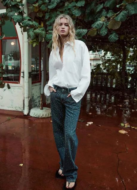 Vaqueros de fiesta de Zara (59,95 euros)