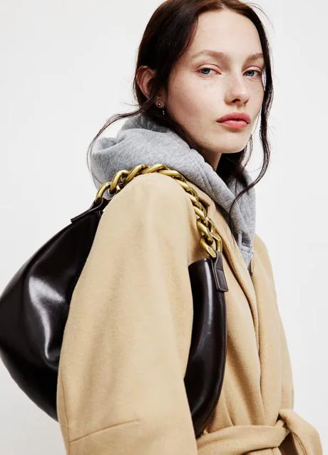 Bolso de hombro de H&M (32,99 euros)