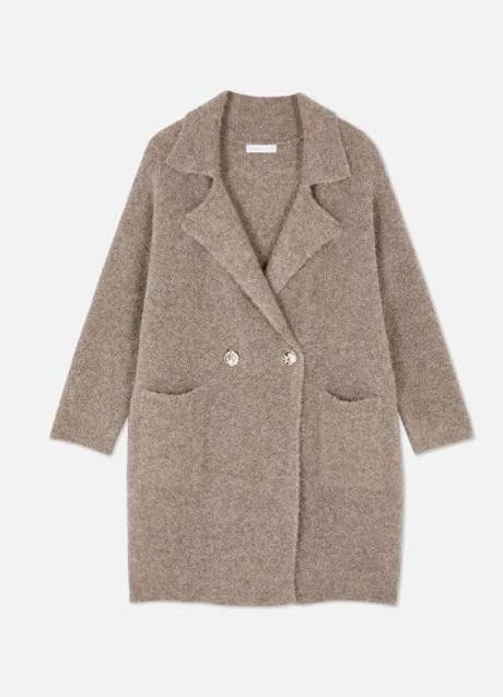 Abrigo largo de Primark (27 euros)