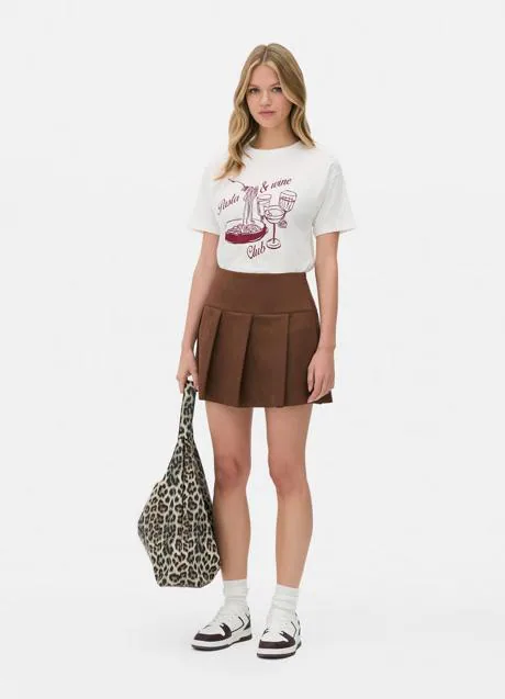 Falda plisada de Primark (14 euros)