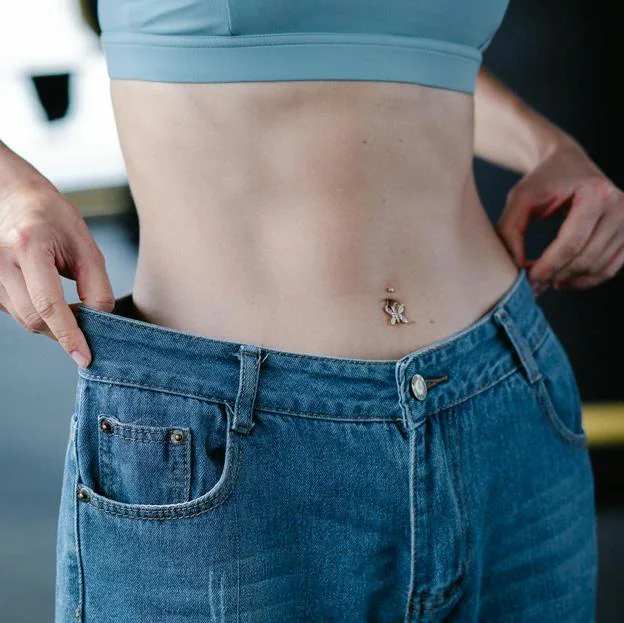 Hay muchos factores externos que afectan a la distribución de la grasa. 