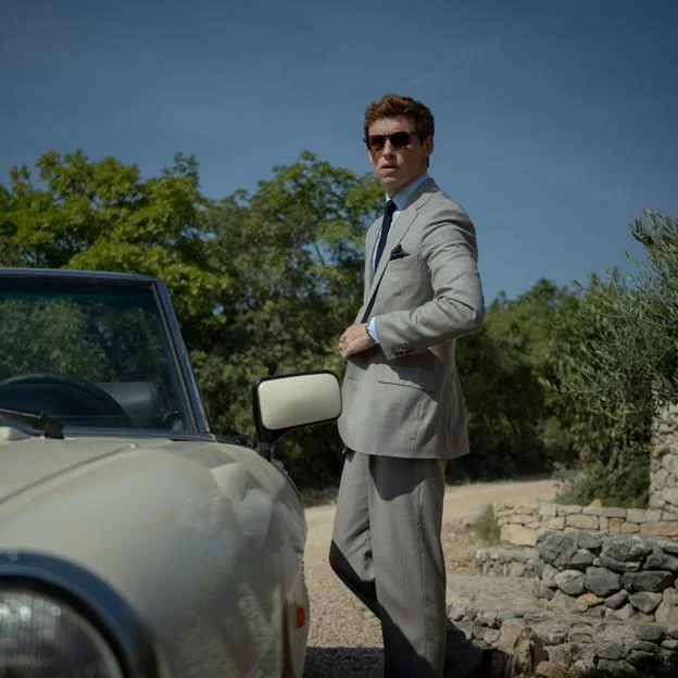 Eddie Redmayne como Chacal en una imagen de la serie a la que da nombre el mítico personaje.