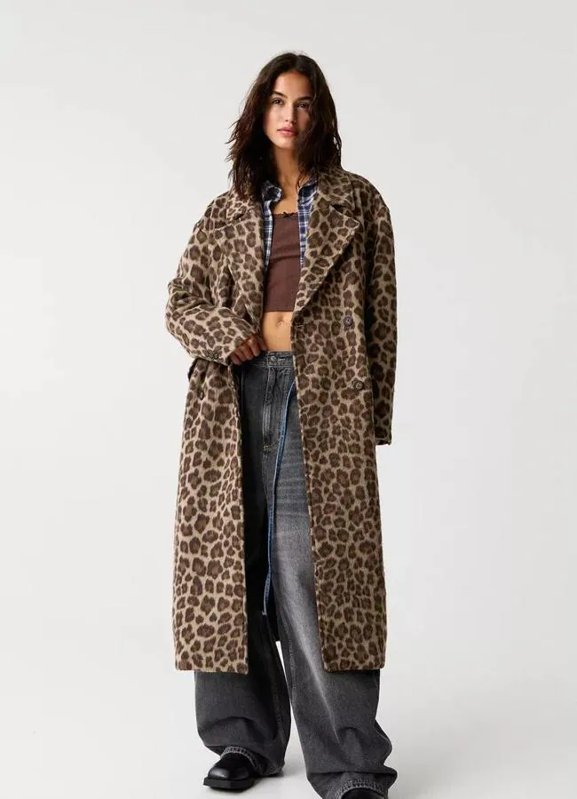 Abrigo de leopardo largo