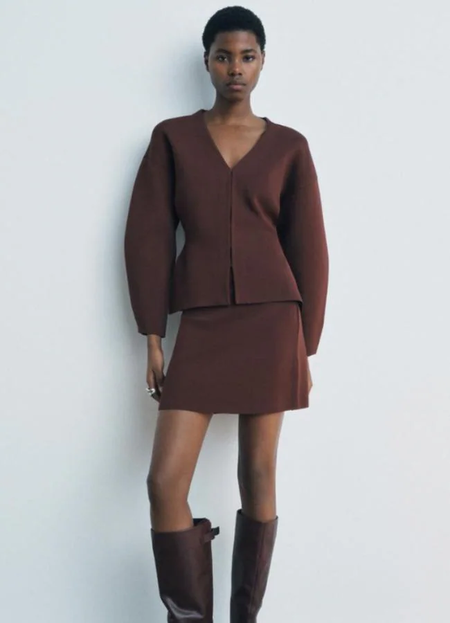 Conjunto de chaqueta y falda de Zara (ZARA)