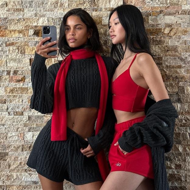 Mujeres con looks sports. 