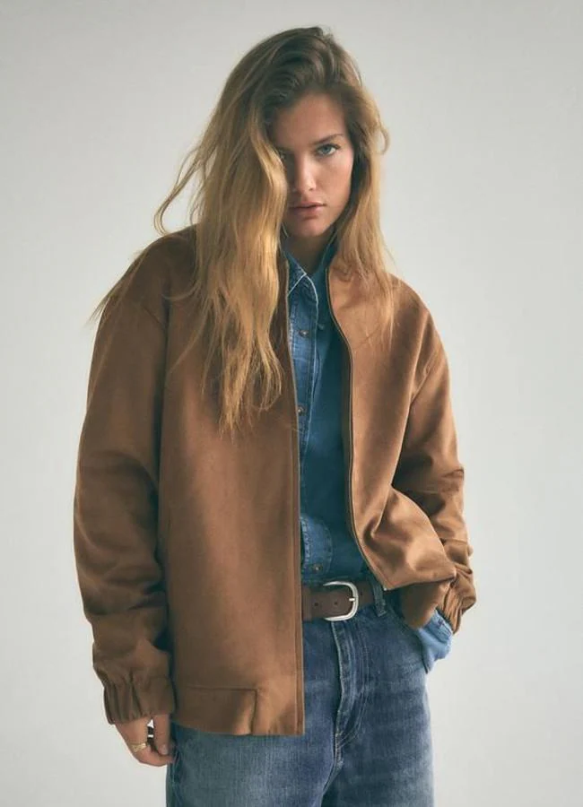 Chaqueta bomber efecto ante marrón