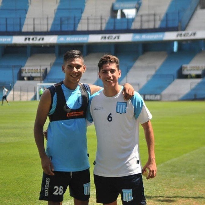 Matías Zaracho junto a su amigo Nicolás Muscio.