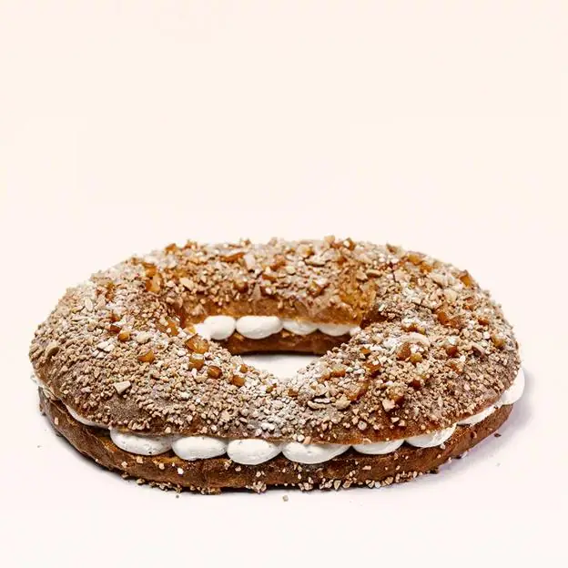 El roscón de Reyes de Maison Kayser se puede comprar sin relleno o con nata.
