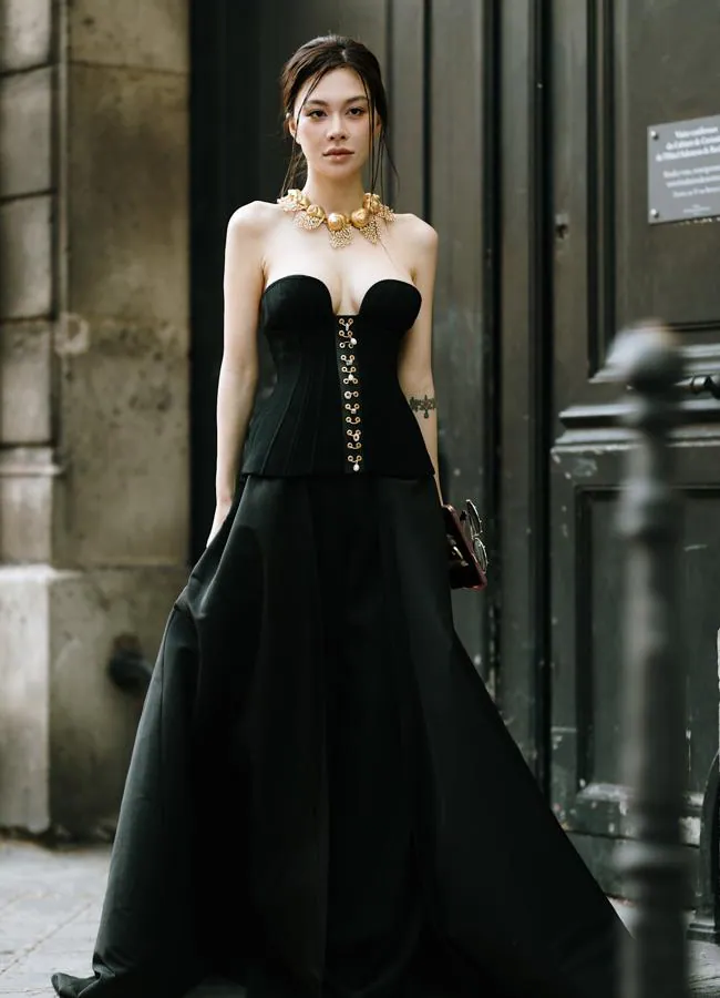 LAUNCHMETRICS SPOTLIGHT