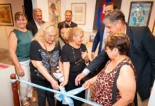 Inauguraron un museo de Diego Maradona en Corrientes y restauraron la tumba de su abuelo materno: la emoción de sus hermanas