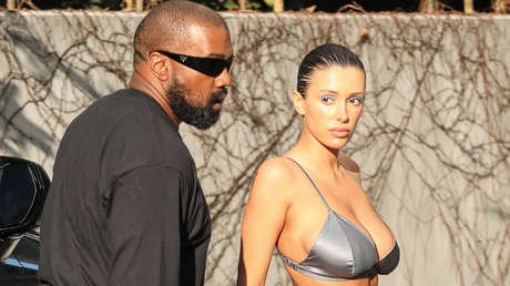 Dueños de restaurantes están conmocionados por la esposa de Kanye West tras aparecer casi desnuda