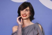 Paz Vega tiene el truco de estilo que mejor funciona para definir tu silueta a los 50