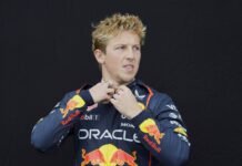 Helmut Marko, sin piedad con Liam Lawson: explicó por qué lo bajaron de Red Bull y lo comparó con «un boxeador derribado» en la Fórmula 1