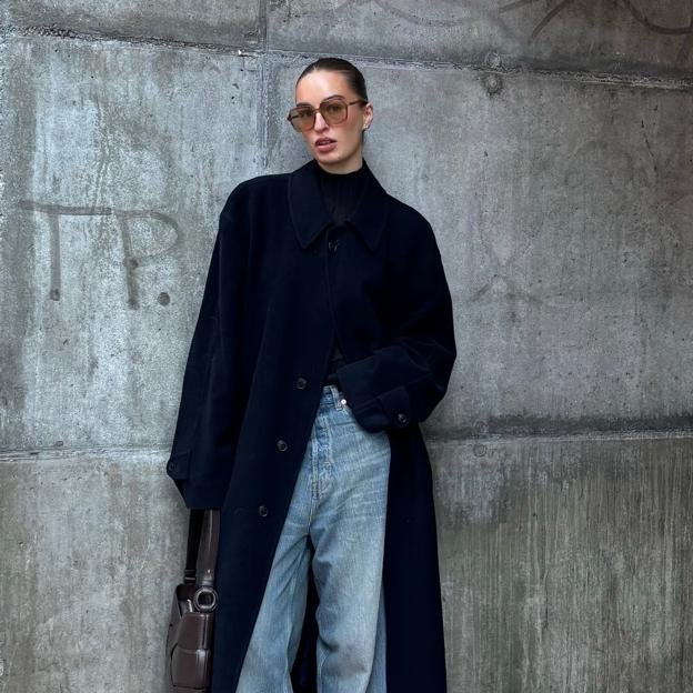 Jerséis azul marino: la nueva obsesión de las más elegantes porque combina con todo 