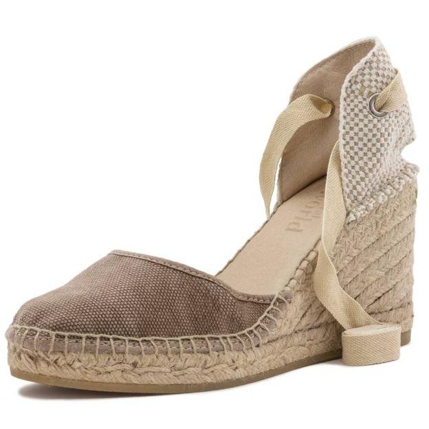 Alpargatas Old Eda en color beige (78€)