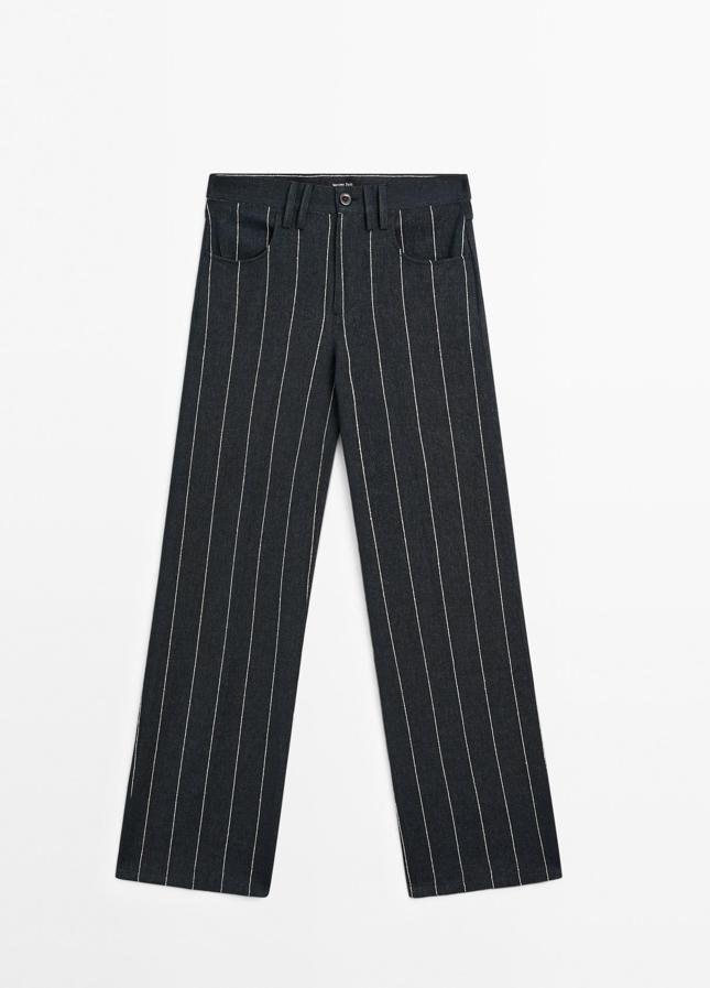 Pantalón de raya diplomática, 69,95 euros.