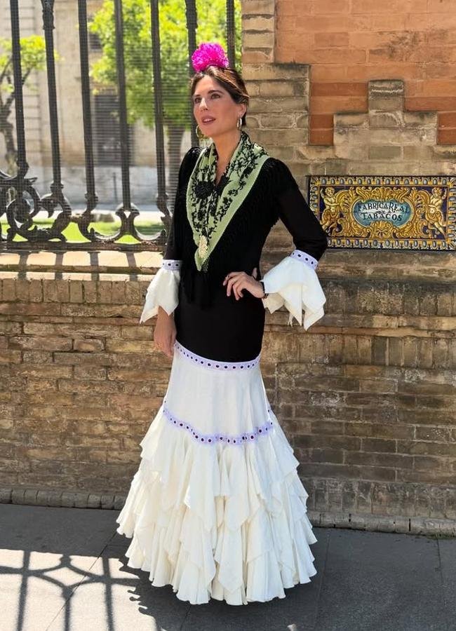 Lourdes Montes en la Feria de Sevilla (@lmontesoficial)