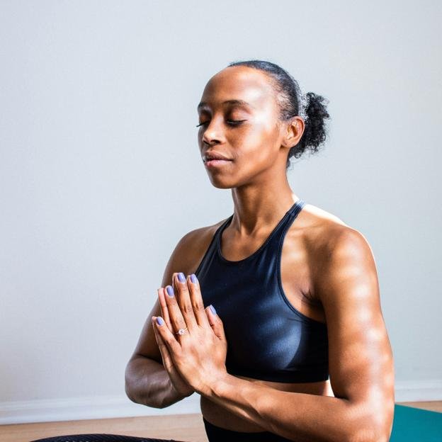 Respiración Ujjayi, la técnica que lleva al máximo estado de calma en yoga y la relajación en la vida diaria