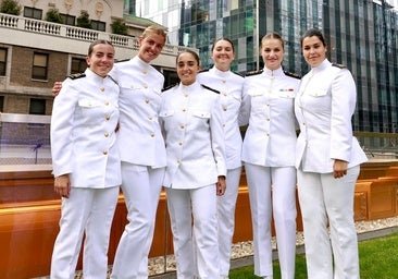 La gran noche de Leonor en Nueva York con sus compañeros: foto de familia, zarzuela y ovación