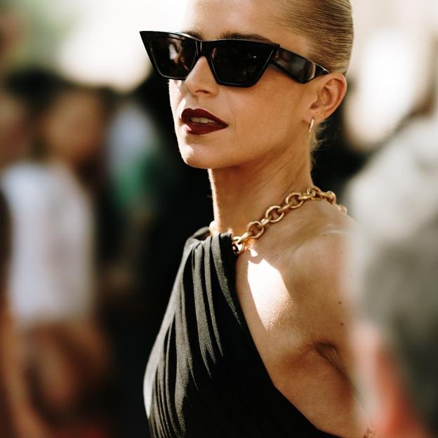 Si tienes una boda en verano, estas son las joyas perfectas para elevar tu look de invitada
