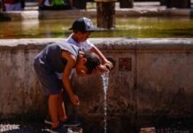 El 112 aconseja no salir a la calle en Córdoba durante las horas centrales de mañana lunes por el aviso naranja